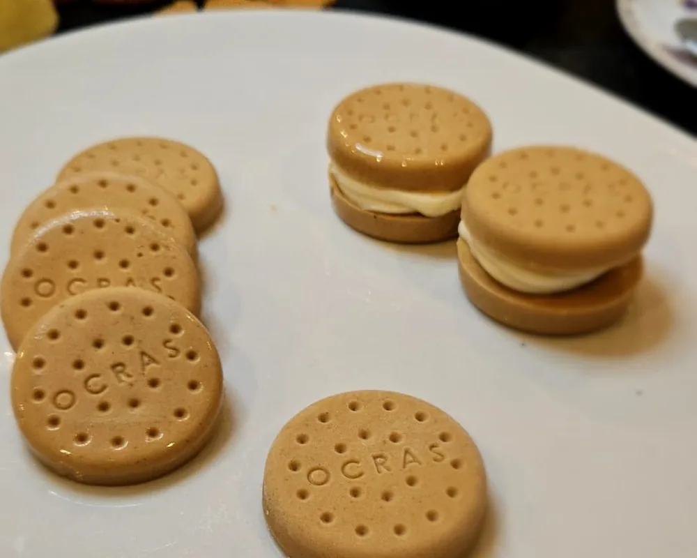 Ocras Ginger Biscuit, texture modified for IDDSI Level 4 to 6